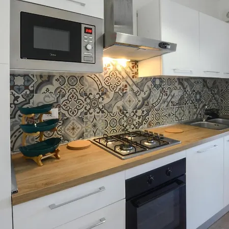 Cozy In With Wifi Viareggio